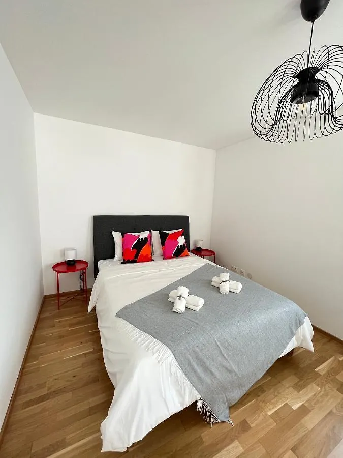 Penthouse Near Central Station With Free Parking Βιέννη Διαμέρισμα